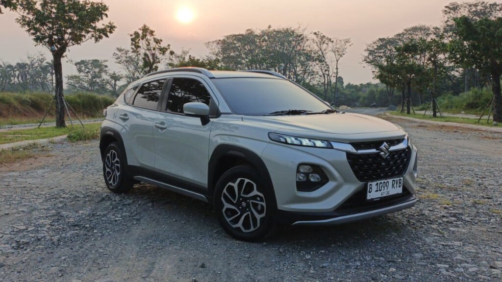 Suzuki Fronx jadi salah satu volume maker PT SIS