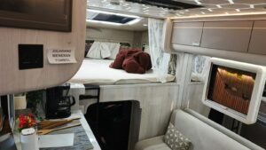 Kabin belakang Rangga motorhome besutan Baze