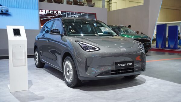 Geely EX2 menjadi kanvas personalisasi