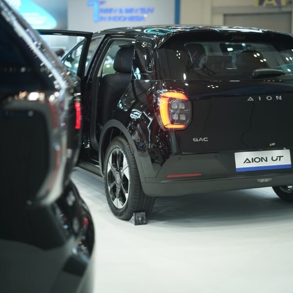 Penampilan AION UT Black di GIIAS 2026