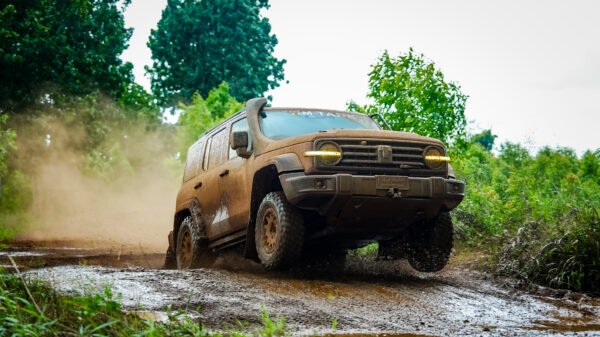 GWM TANK 300 Diesel Libas Seluruh Tantangan AXCR 2026