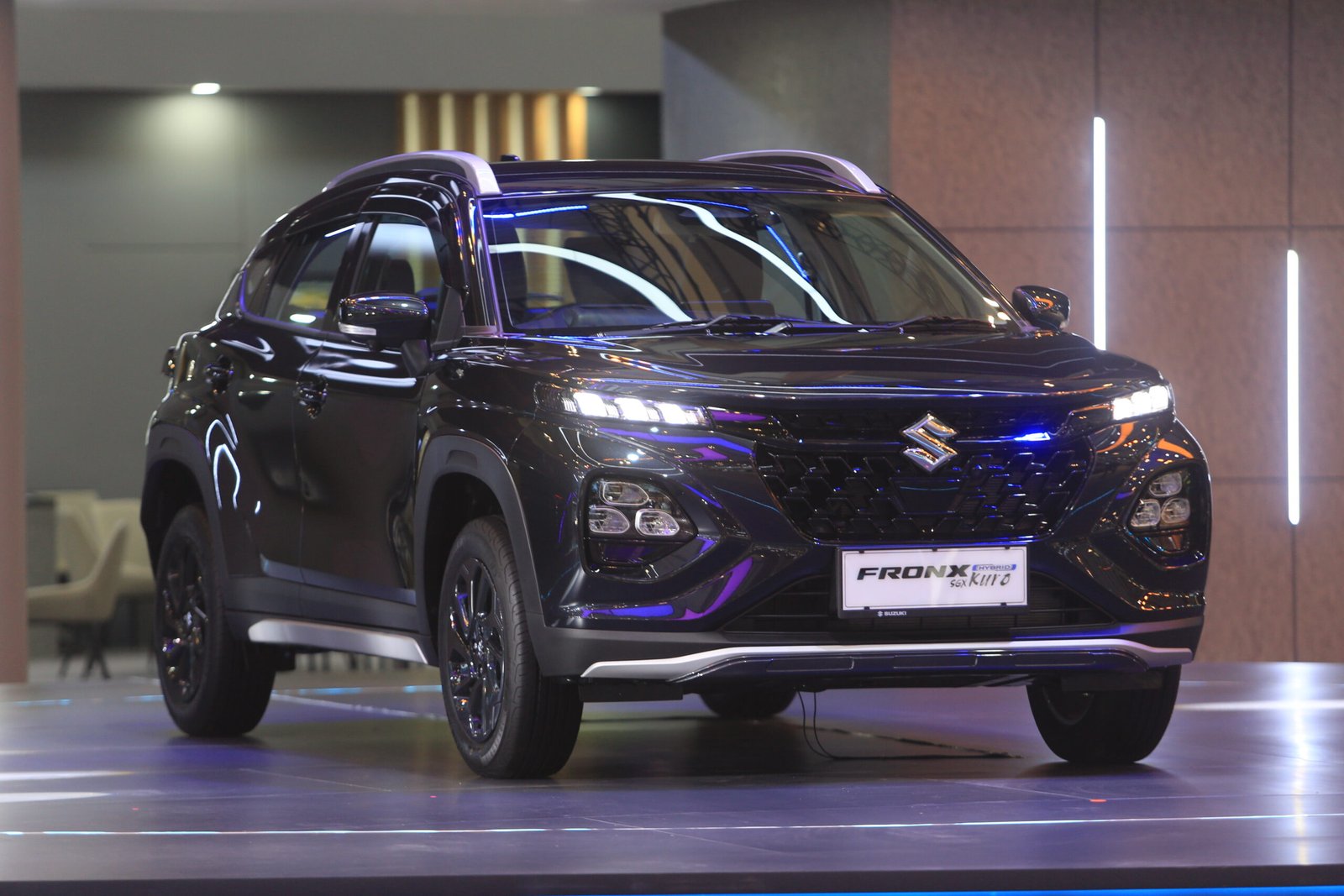 Harga Suzuki Fronx SGX Hybrid Kuro rilis