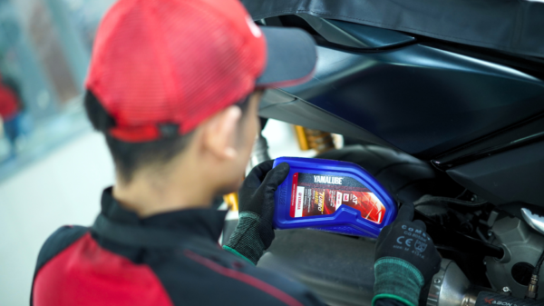 Penting Diketahui Pengendara Wanita agar Motor Tetap Prima