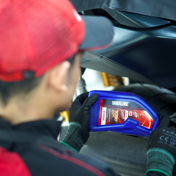 Penting Diketahui Pengendara Wanita agar Motor Tetap Prima