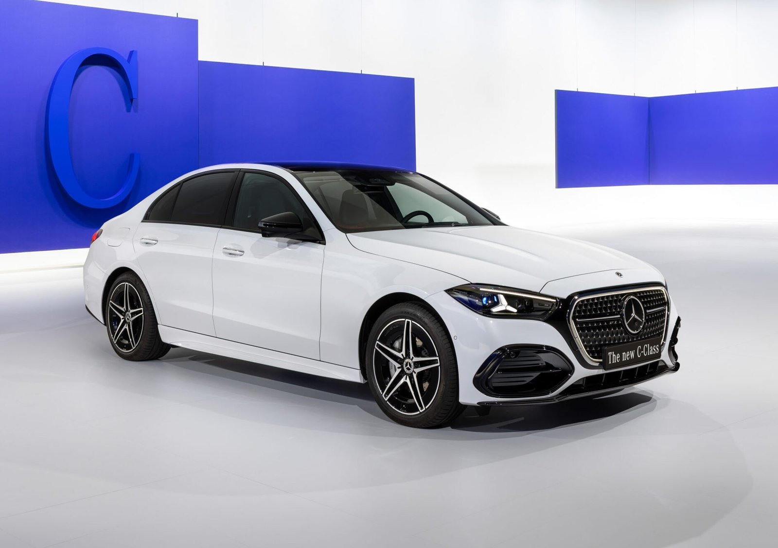 Spesifikasi The new Mercedes-Benz C-Class