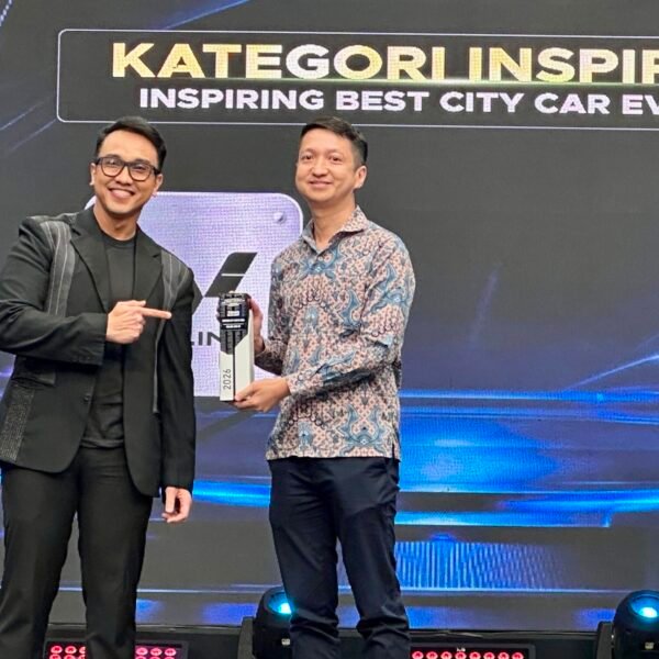 Wuling Aira ev meraih Inspiring Best City Car EV dalam Indonesia Automotive Awards 2026