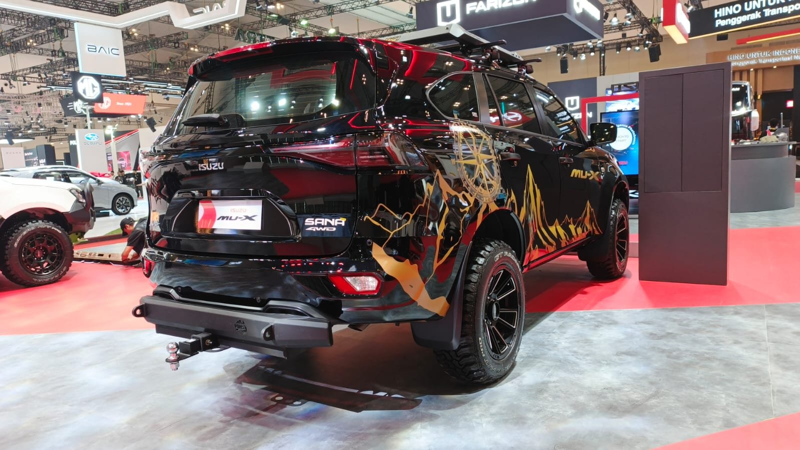 Isuzu New MU-X 4x4 tambil gahar