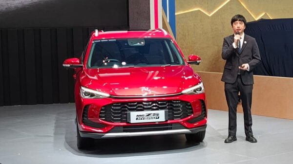 MG umumkan harga MG ZS Hybrid+