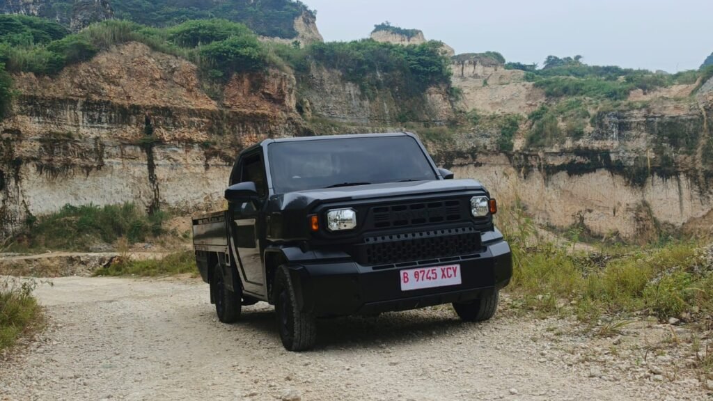 Toyota Hilux Rangga bensin di Gunung Kapur Kelapa Nunggal, Bogor