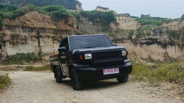 Toyota Hilux Rangga bensin di Gunung Kapur Kelapa Nunggal, Bogor