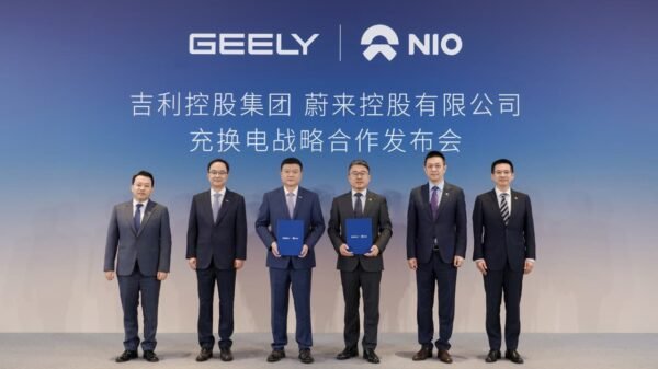 Geely Holding Group dan NIO Jalin Kerja Sama Strategis