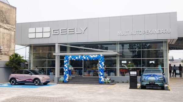 Geely Multi Auto Pekanbaru Resmi Beroperasi