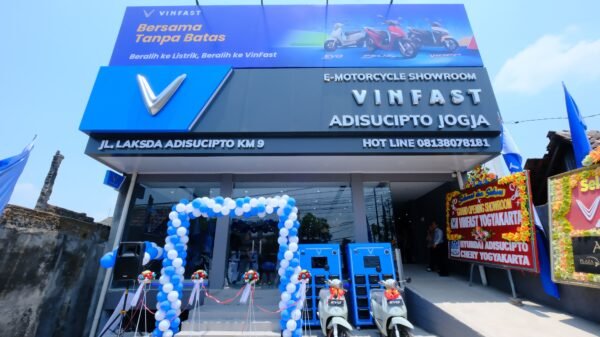 VinFast E-Motorcycle Showroom Adisucipto Jogja